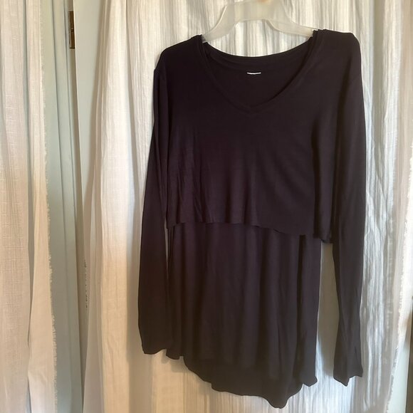 Nursing shirt, Breastfeeding,Navy, Time & Tru, Large, Dbl layer, Raw edge hem - Picture 1 of 10